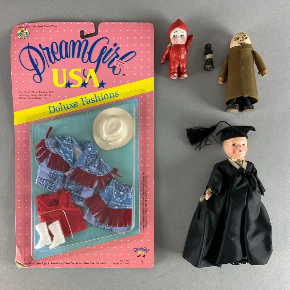 Group of 5 Assorted Dolls and Clothing (1 of 3)