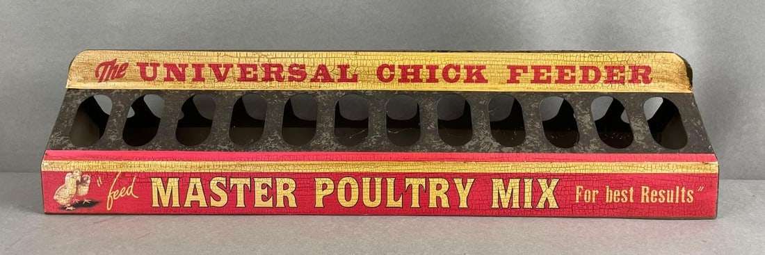 Master Poultry Mix Universal Chick Feeder (1 of 3)