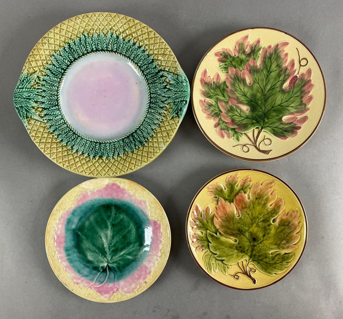 Group of 4 Vintage Majolica Pottery Plates (1 of 4)