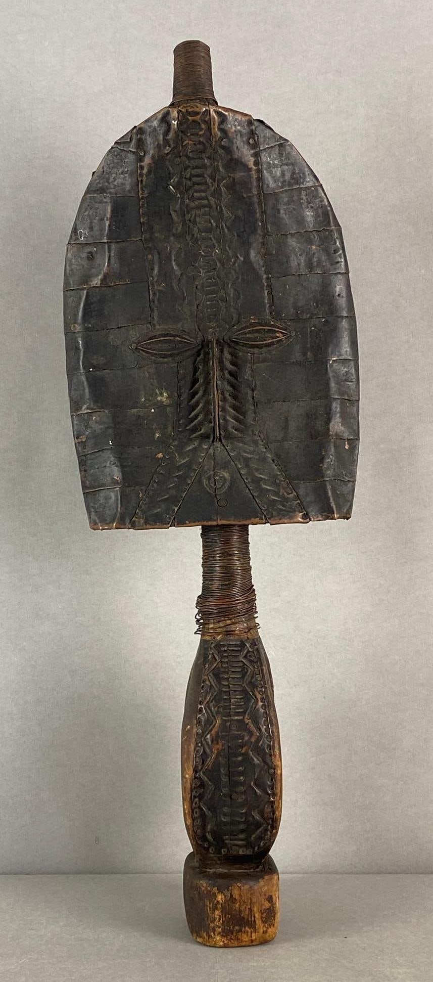 Gabon Kota Style Guardian Figure Reliquary (1 of 6)