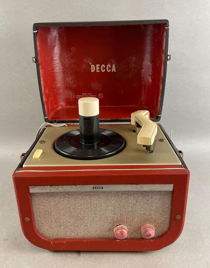 Vintage Decca DP910 Portable Record Player (1 of 6)