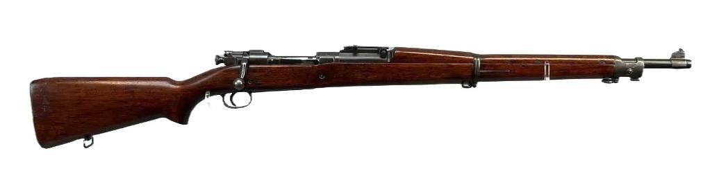 WW2 USMC Springfield Model 1903A1 30-06 cal. Bolt Action Rifle: Serial Number 832147, Barrel is marked Untied States Marine Corps and Dated 4-1942, Clean Bore with Rifling Present, Good Condition with some wood filler in the stock