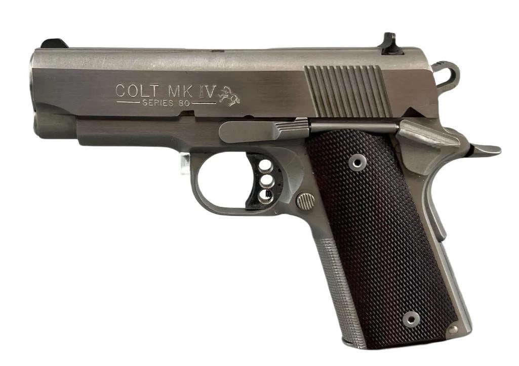 Colt MK IV Series 80 Officers ACP .45 Auto cal. Semi Auto Pistol with Original Case: Serial Number SF02171E, Like New Condition with Original Box, Some Scratches and Handling Marks