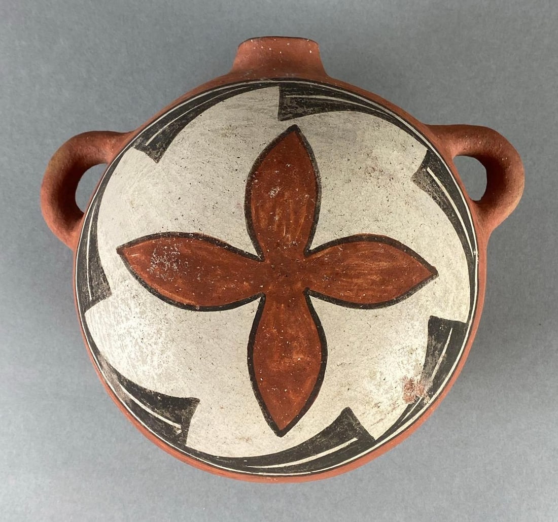 Native American Zia Polychrome Pottery Canteen (1 of 6)