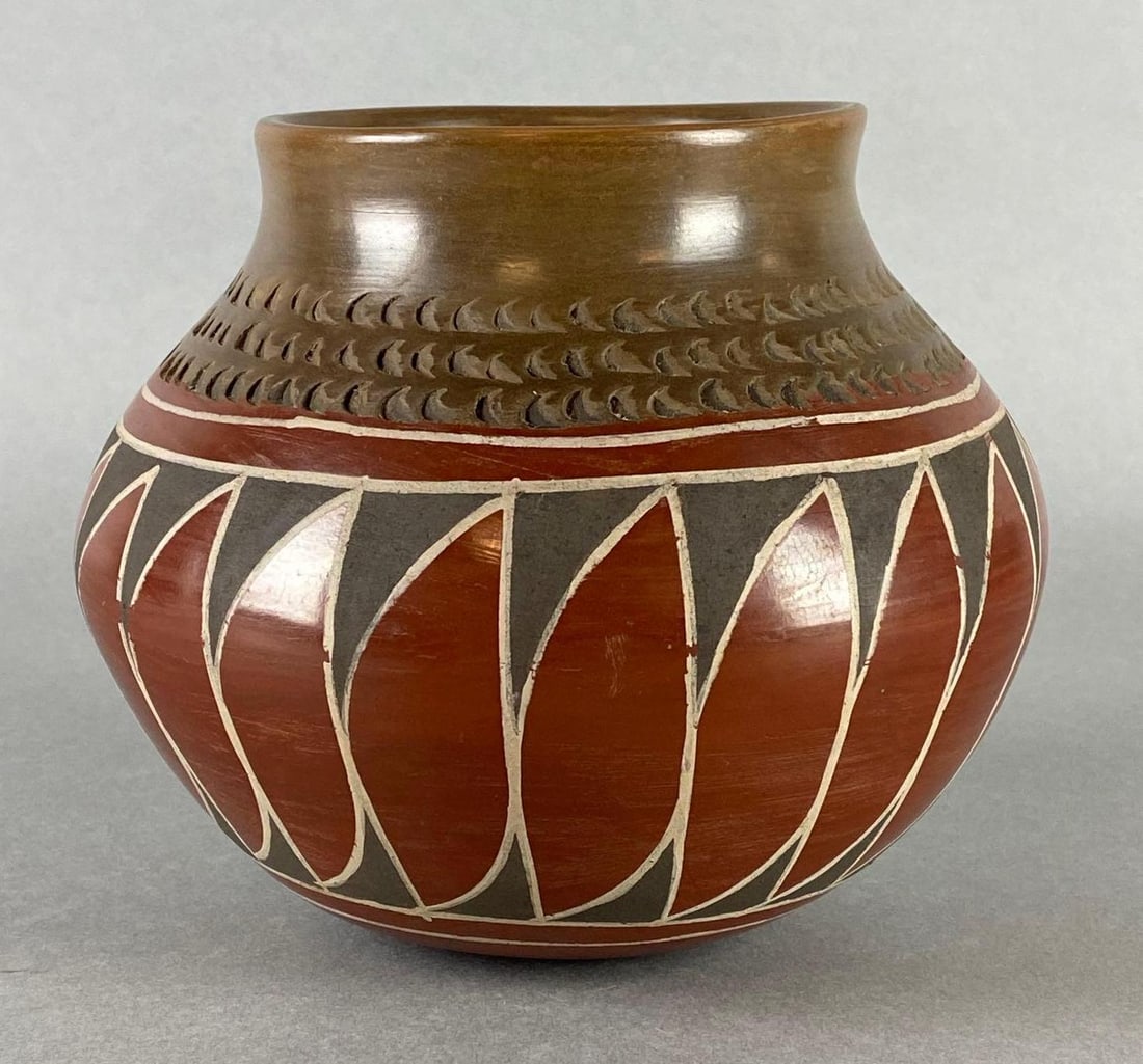 Native American Luis Ortiz Mata Ortiz Polychrome Pottery Jar (1 of 6)