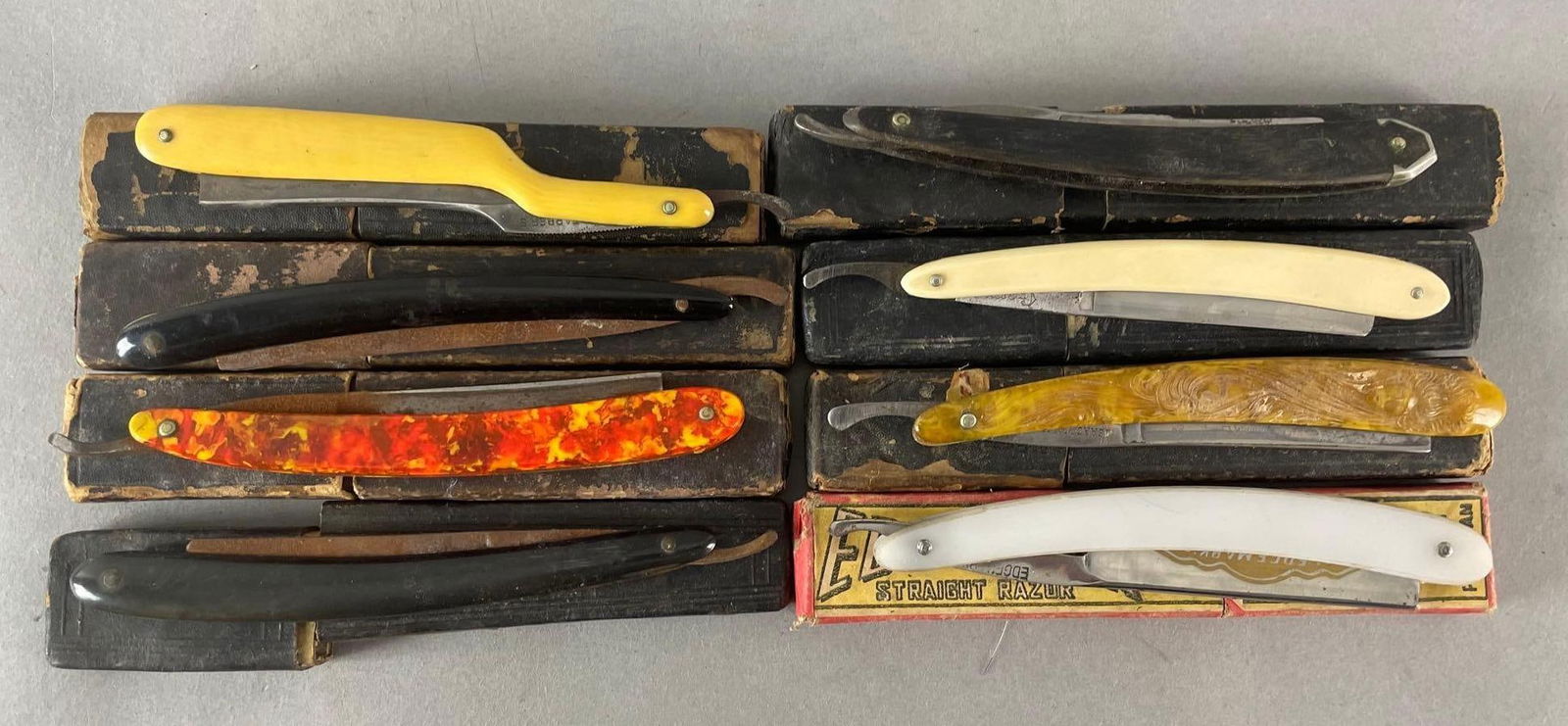 Group of 8 Straight Razors and Cases (1 of 4)