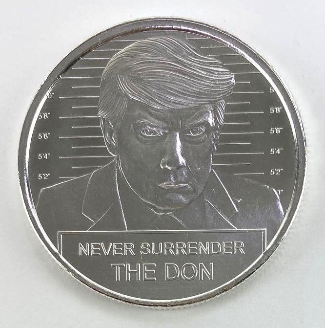 Donald Trump Never Surrender The Don 1oz. 999 Fine Silver Round: Donald Trump Never Surrender The Don 1oz. 999 Fine Silver Round