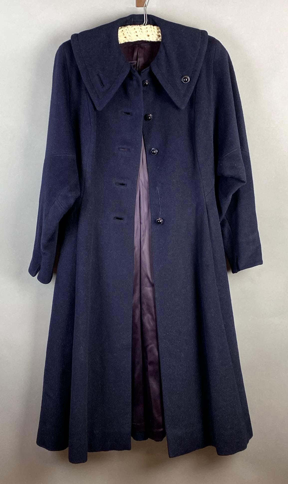 Carl-Mann Junior Navy Blue Wool Womans Coat (1 of 4)