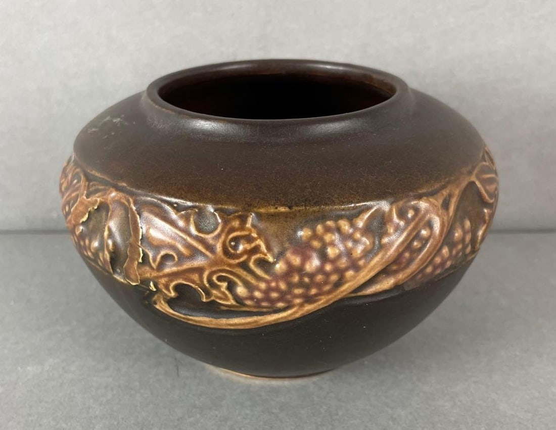 Roseville Pottery Rosecraft Brown Jardiniere: R v stamp on bottom. Measures 3 x 5 inches