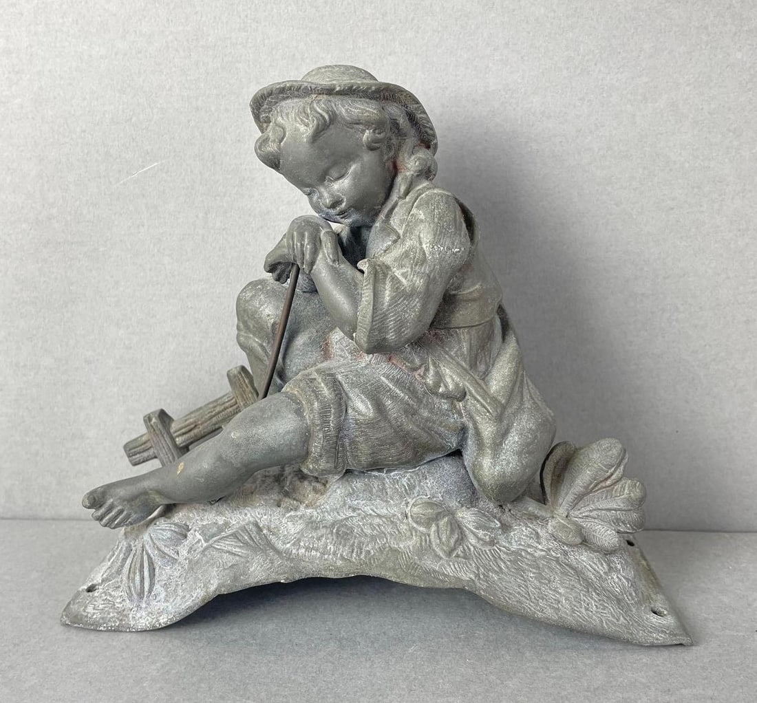 Cast Metal Figural Mantle Clock Decoration (1 of 5)