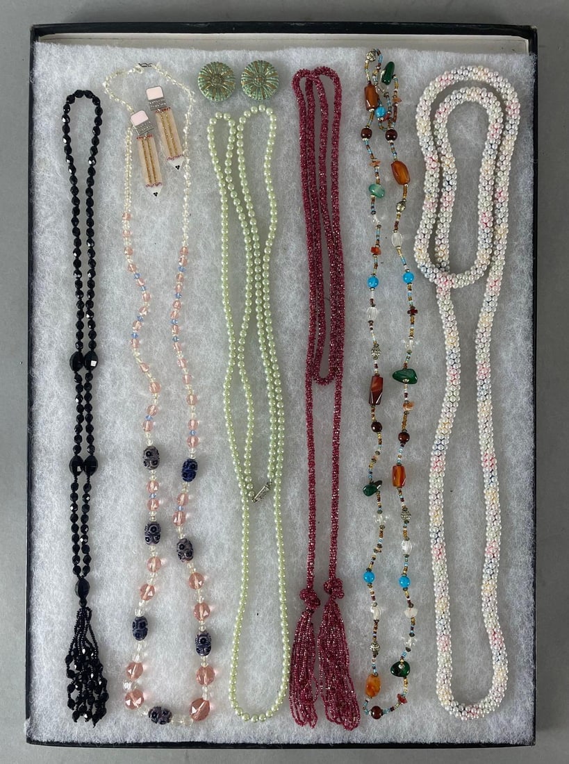 Group of 6 Vintage Rope Length Necklaces (1 of 3)