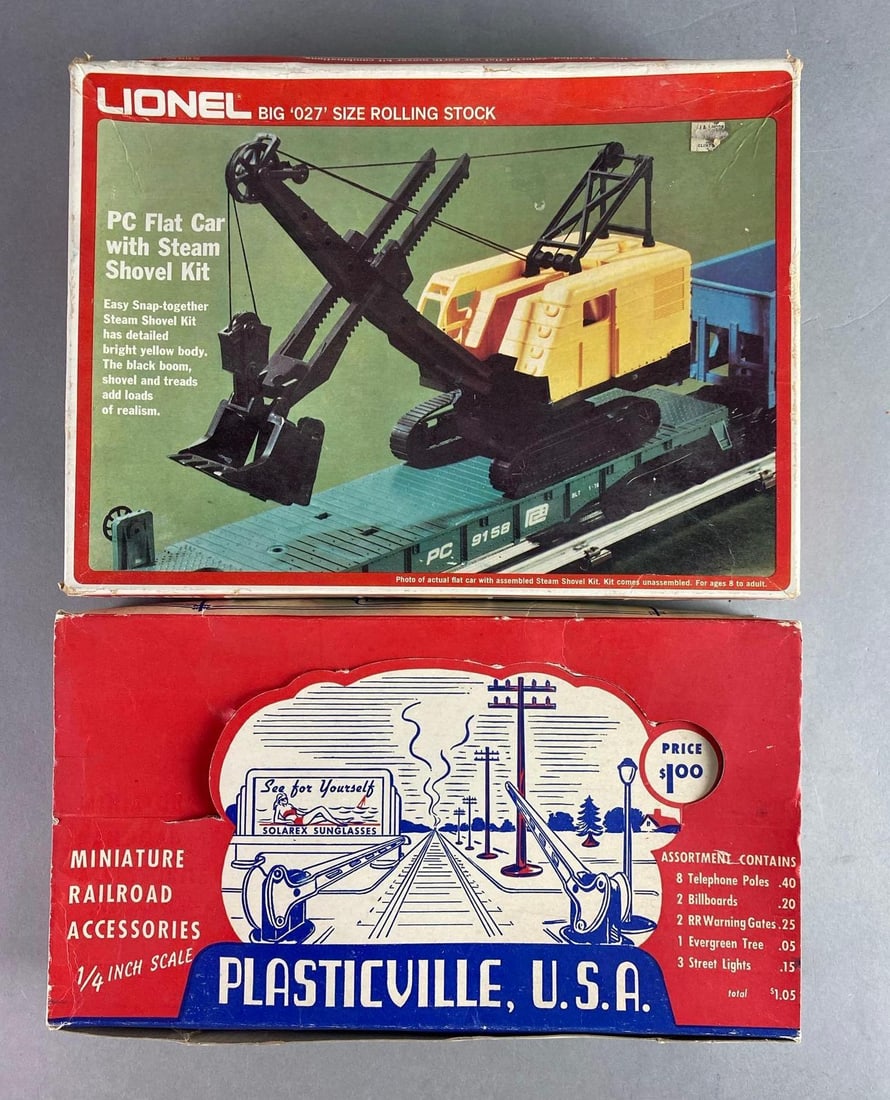 Group of 2 Railroad Plastic Hobby Kits (1 of 2)
