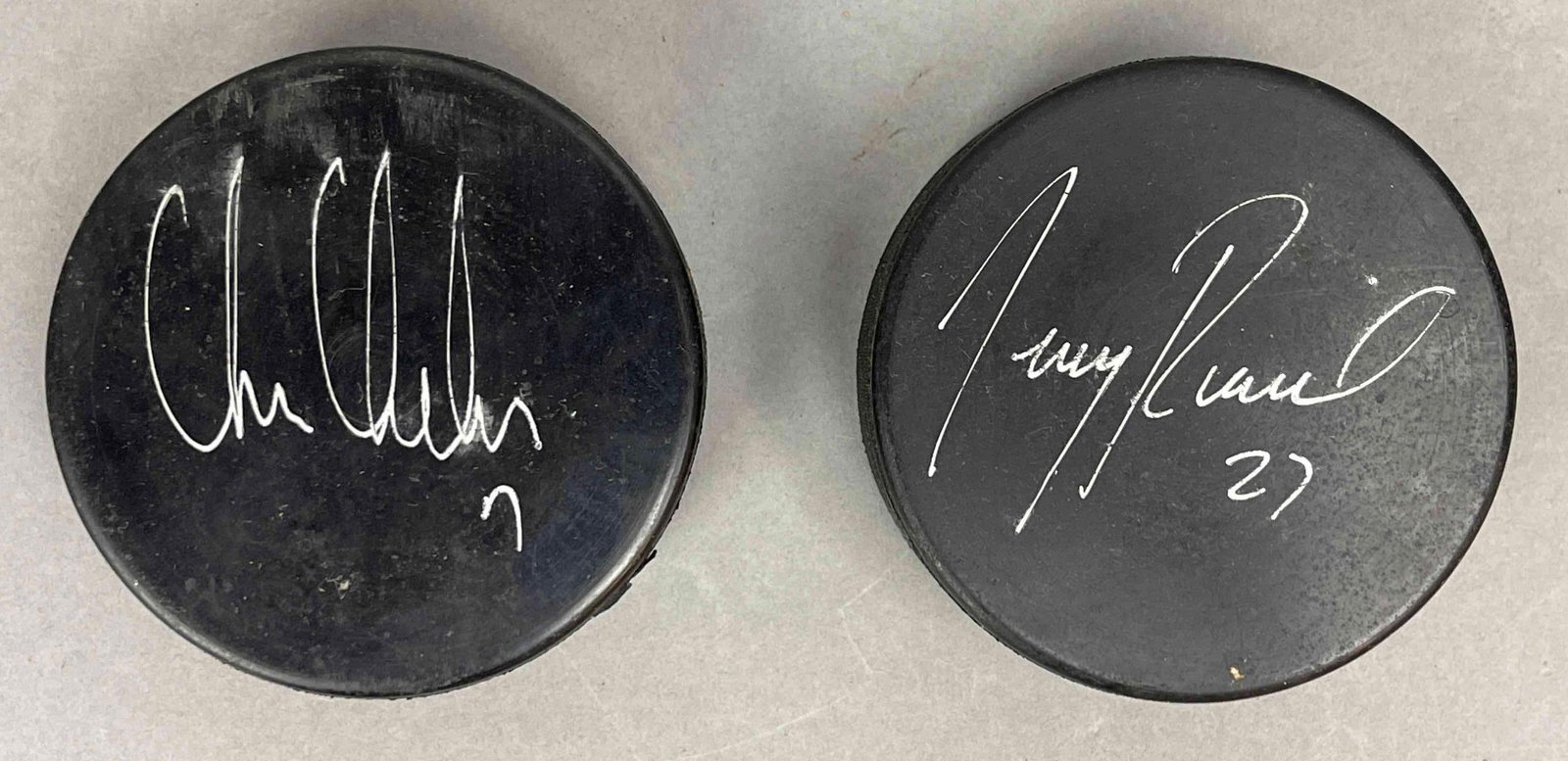 Jeremy Roenick and Chris Chelios Signed Hockey Pucks: Jeremy Roenick and Chris Chelios Signed Hockey Pucks
