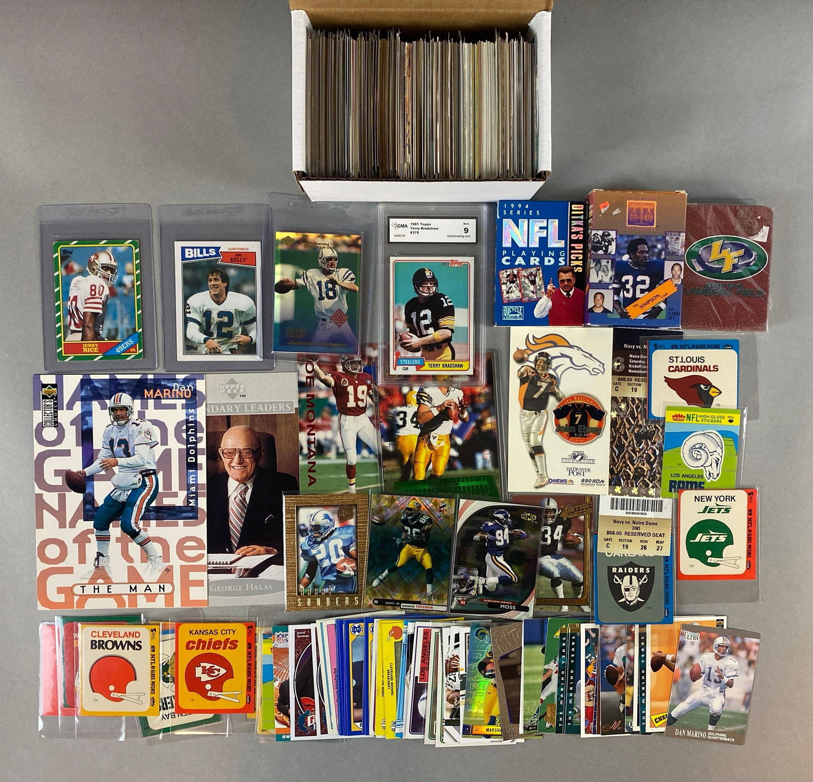 400+ 1970s - 90s Football Cards with Jerry Rice Rookie, HOFs, and Rookies: 1981 Topps Terry Bradshaw #375 GMA 9, 1986 Topps Jerry Rice Rookie Low, 1987 Topps Jim Kelly Rookie NM, 1999 Collectors Edge Peyton Manning Game Used Football, Walter Payton, Brett Farve Rookies, and 