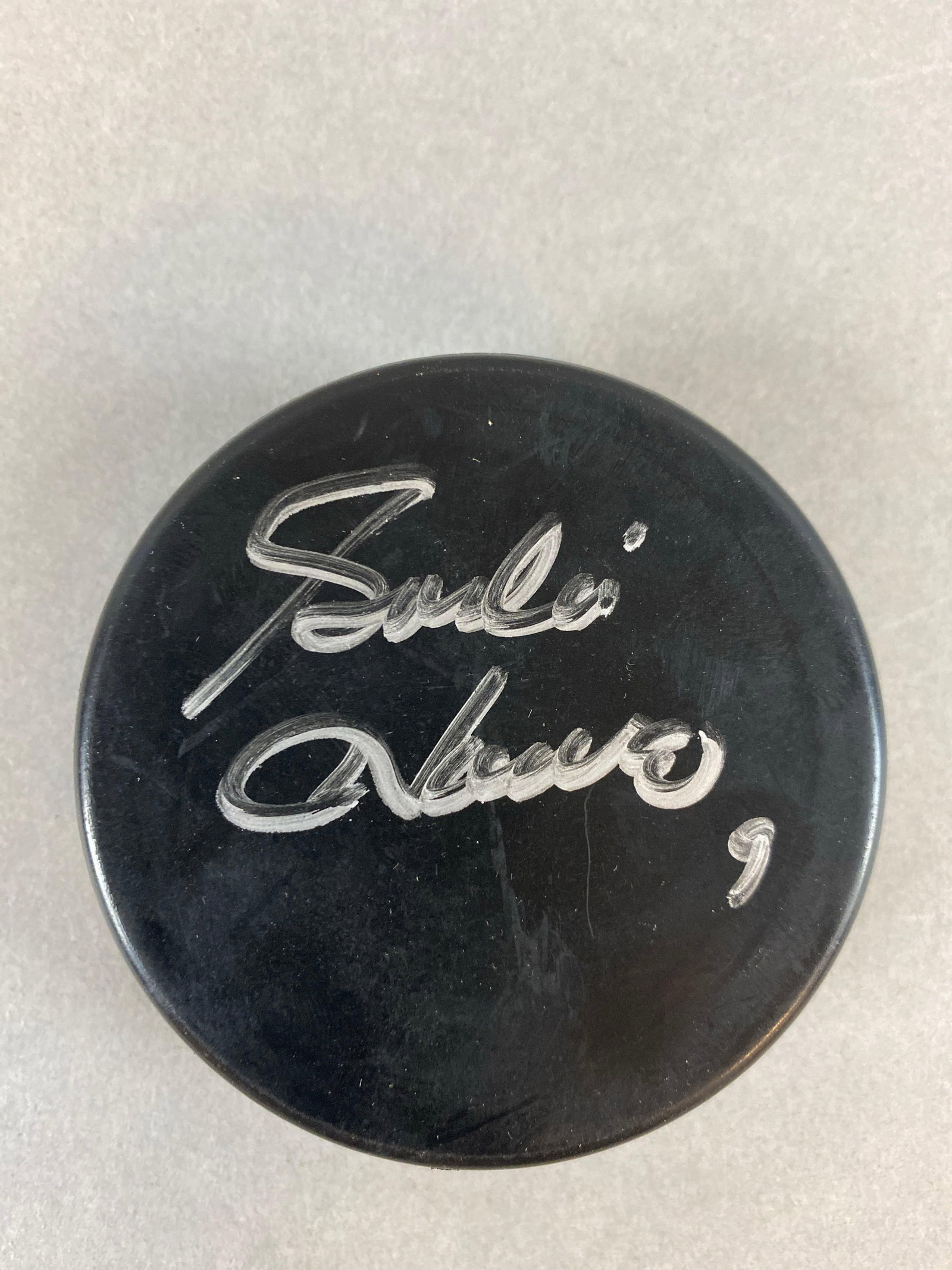 Gordie Howe Signed Hockey Puck: Gordie Howe 9 Signed Hockey Puck.
