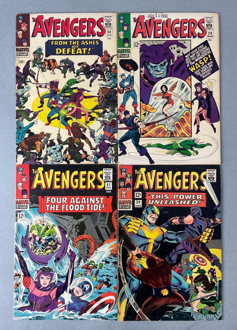 Group of 4 Marvel The Avengers Comic Books (1 of 5)