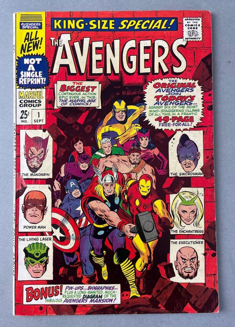 Marvel Comics The Avengers King-Size Special No. 1 (1 of 7)