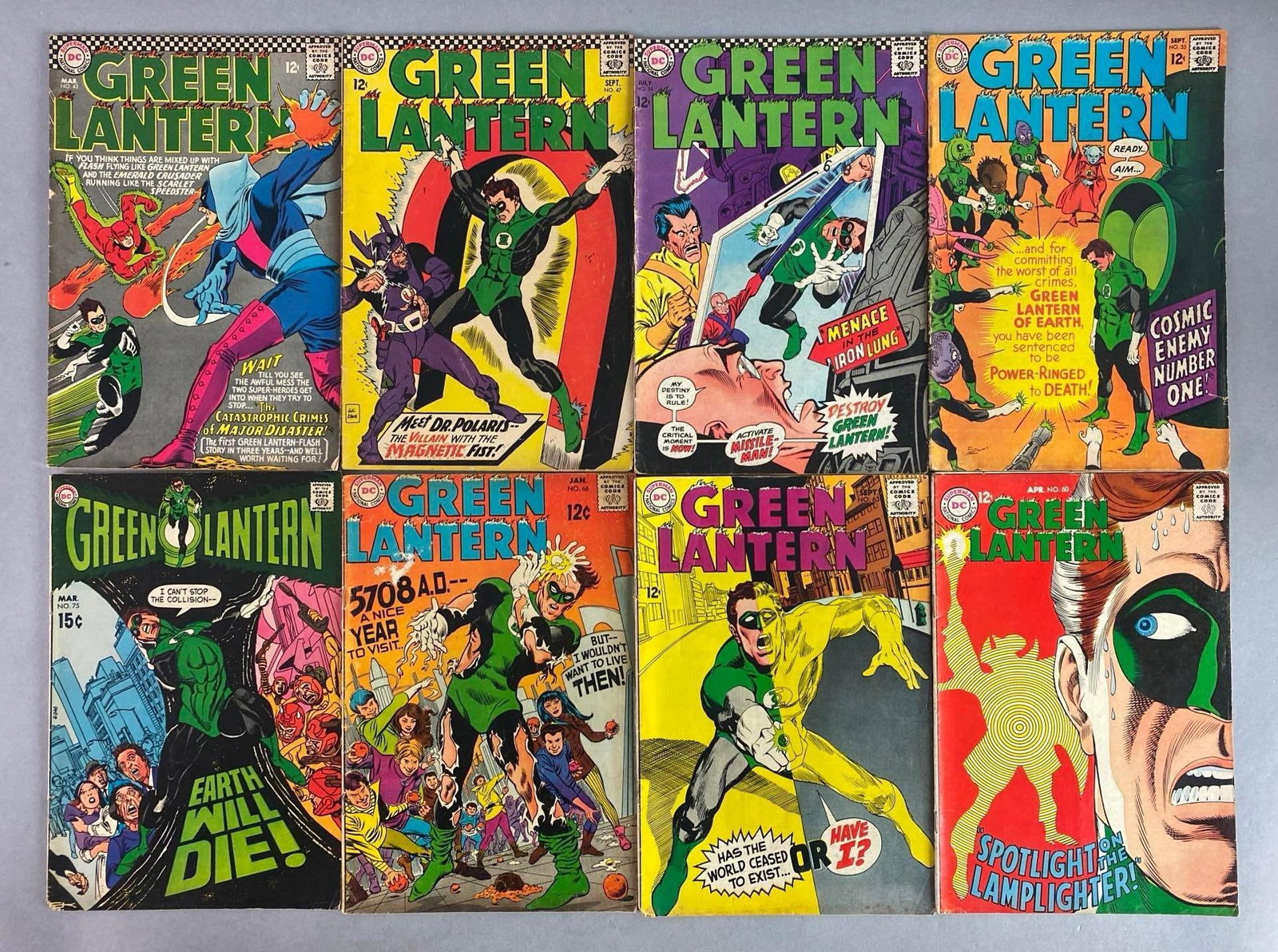 Group of 8 DC Green Lantern Comic Books (1 of 3)