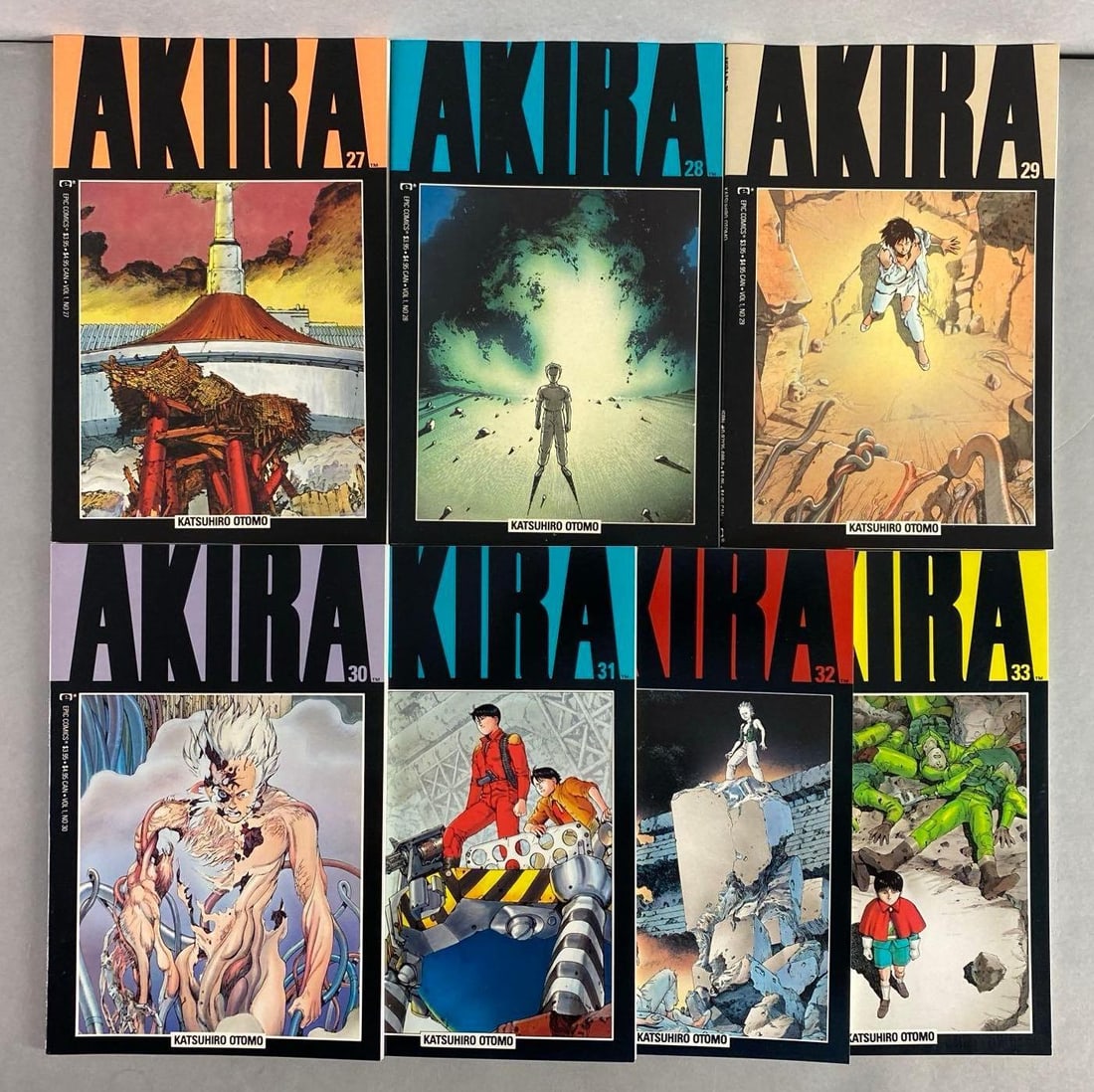 Group of 7 Epic Akira Comic Books (1 of 3)