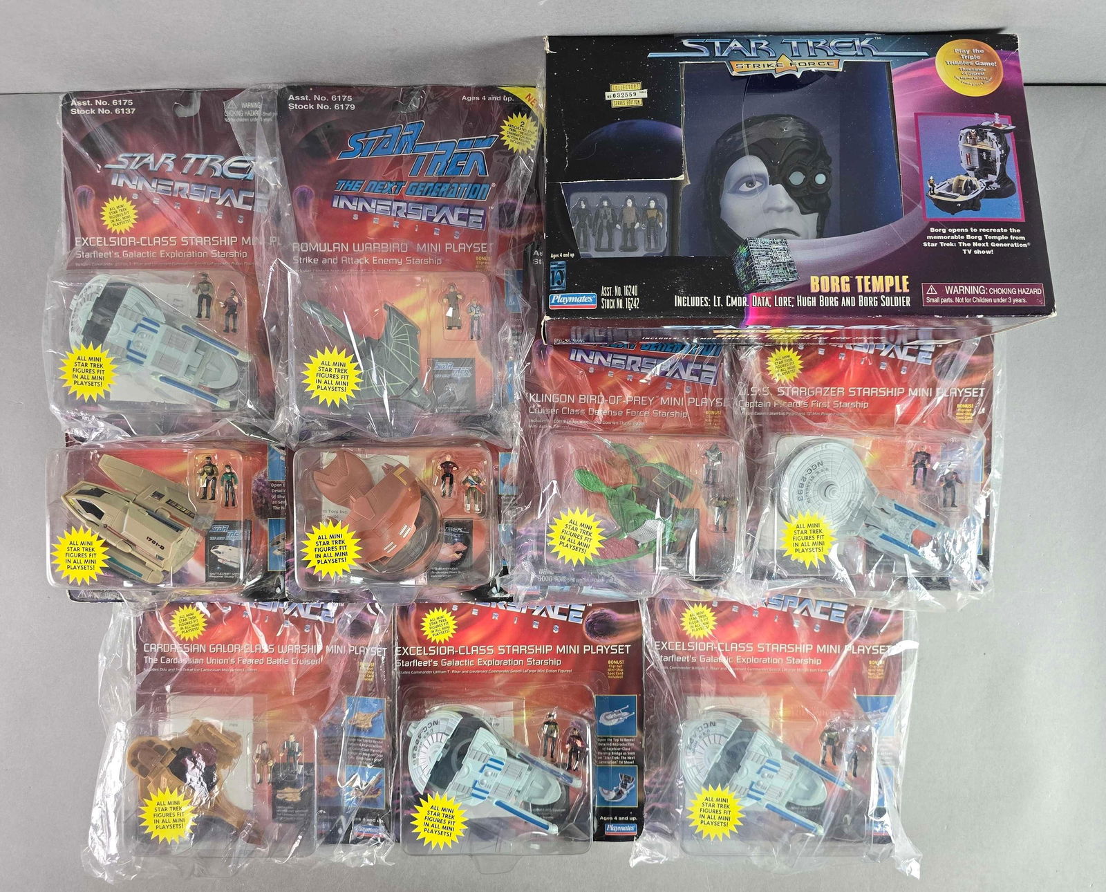 Group of 10 Star Trek Starship Figures and More (1 of 3)