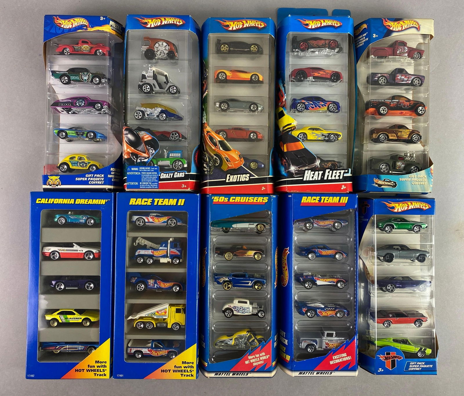 Group of 10 Mattel Hot Wheels Gift Packs (1 of 3)