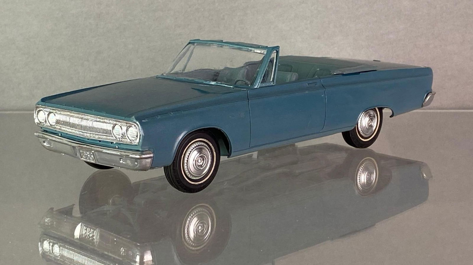 1965 Dodge Coronet Convertible Metallic Turquoise Promo Car (1 of 6)