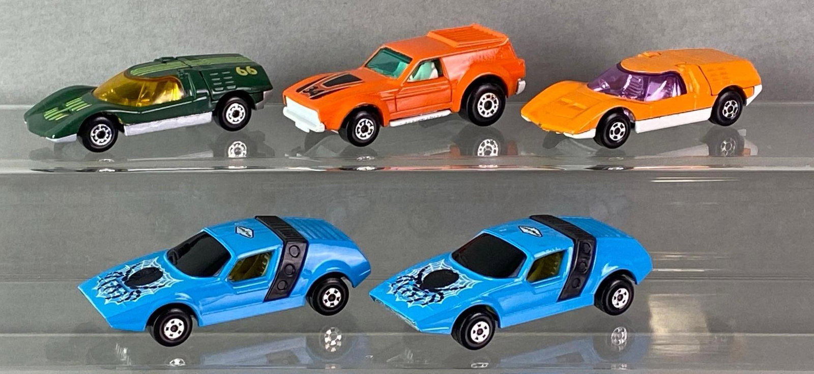 Group of 5 Matchbox Die-Cast Vehicles (1 of 6)