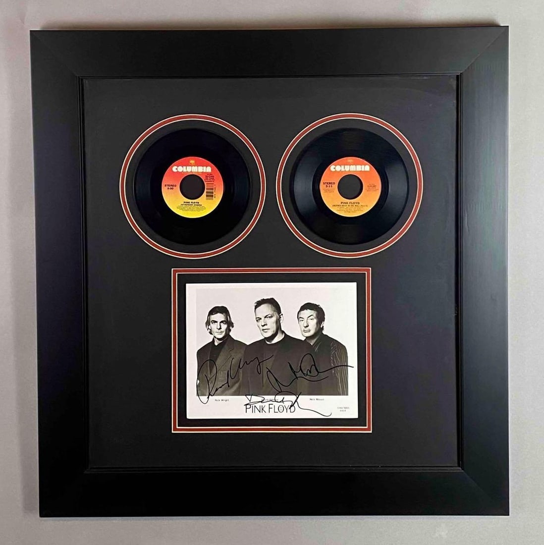 Pink Floyd Frames Vinyl Records and Signed Photograph (1 of 3)