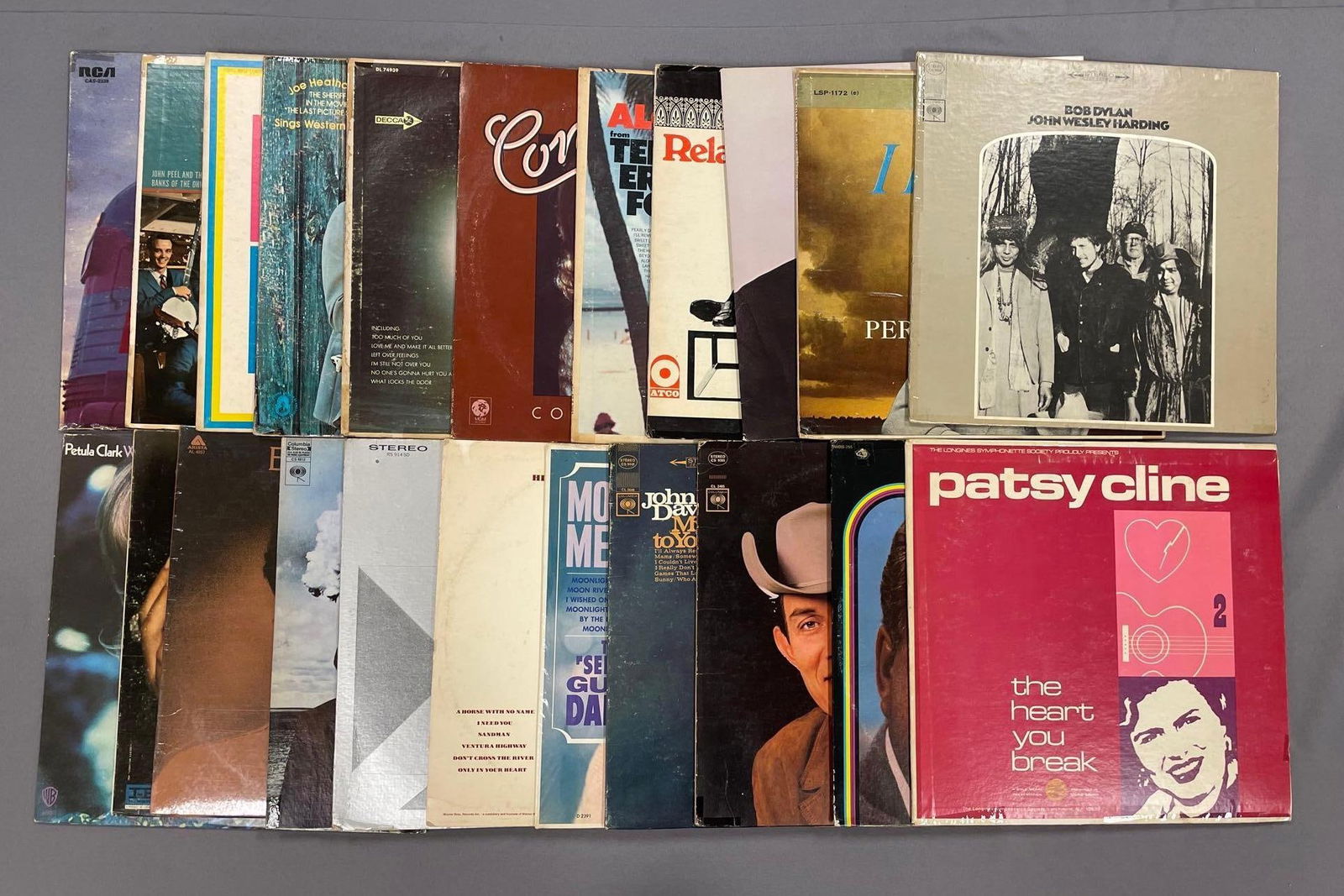 Group of 70+ Vintage Vinyl Records Including Bob Dylan and More: Includes patsy cline, moody blues, Kenny rogers, and more