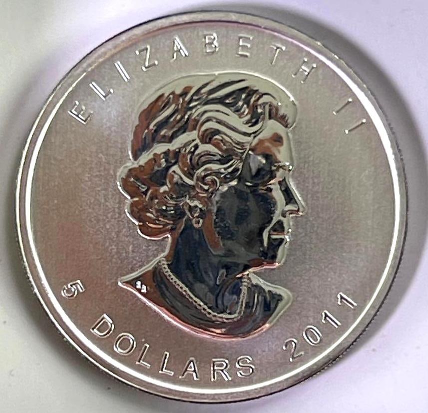 2011 Canada Maple Leaf 1 oz .9999 Fine Silver: 2011 Canada Maple Leaf 1 oz .9999 Fine Silver