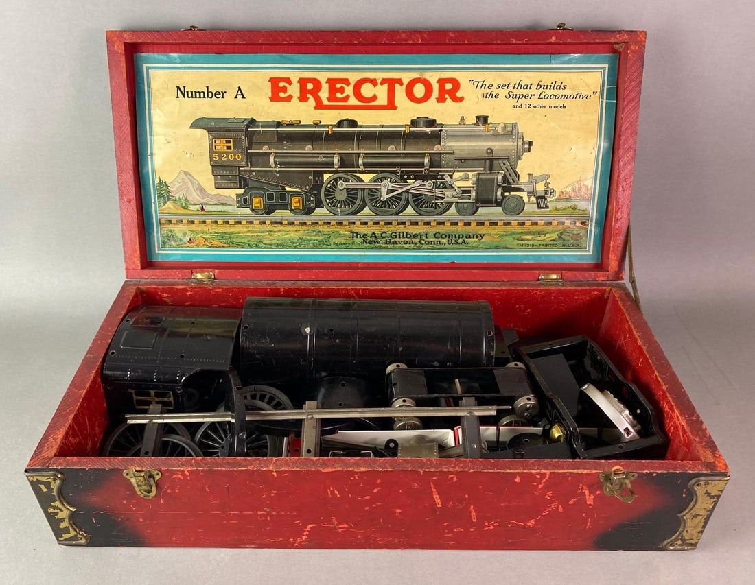 Antique Erector Number A Super Locomotive Erector Set (1 of 5)