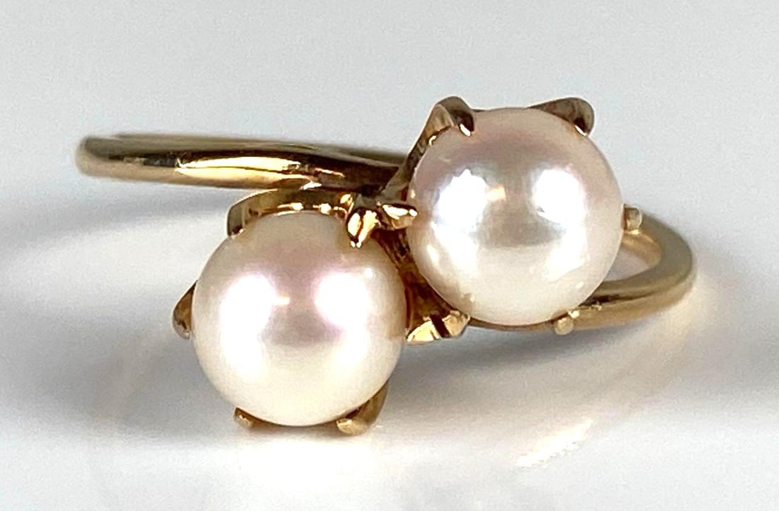 14K Gold Pearl Ring (1 of 5)