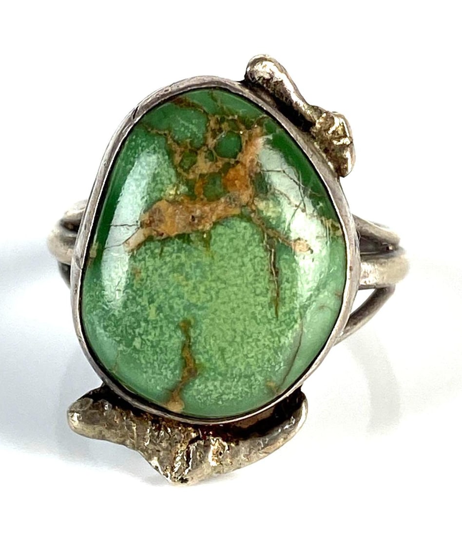 Sterling Silver Native American Green Turquoise Ring (1 of 5)