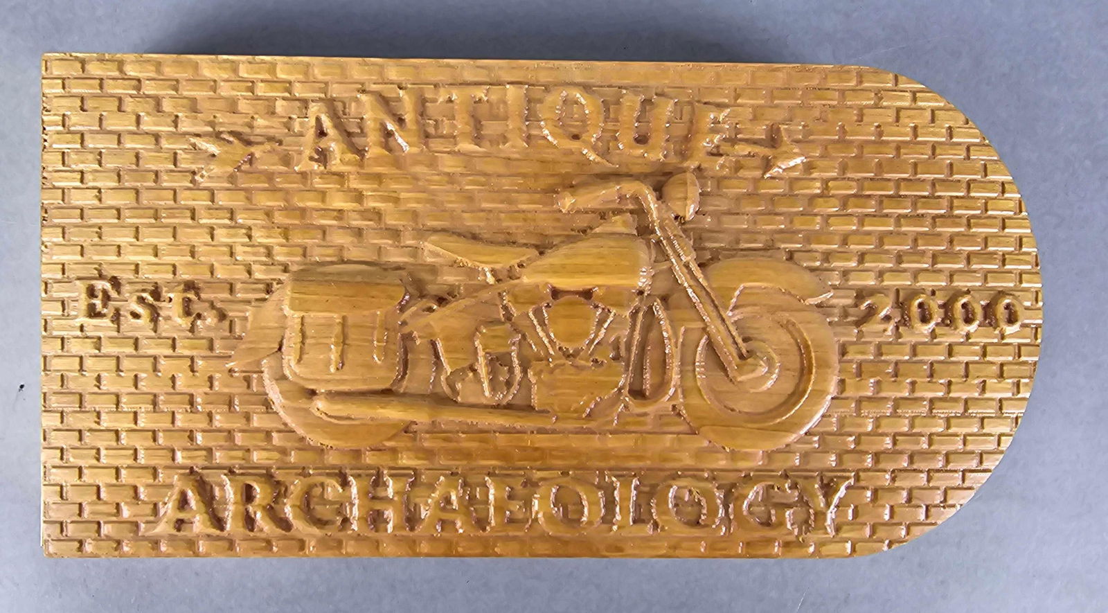 Signed Mike Therrien Antique Archaeology Wood Cribbage Board (1 of 4)