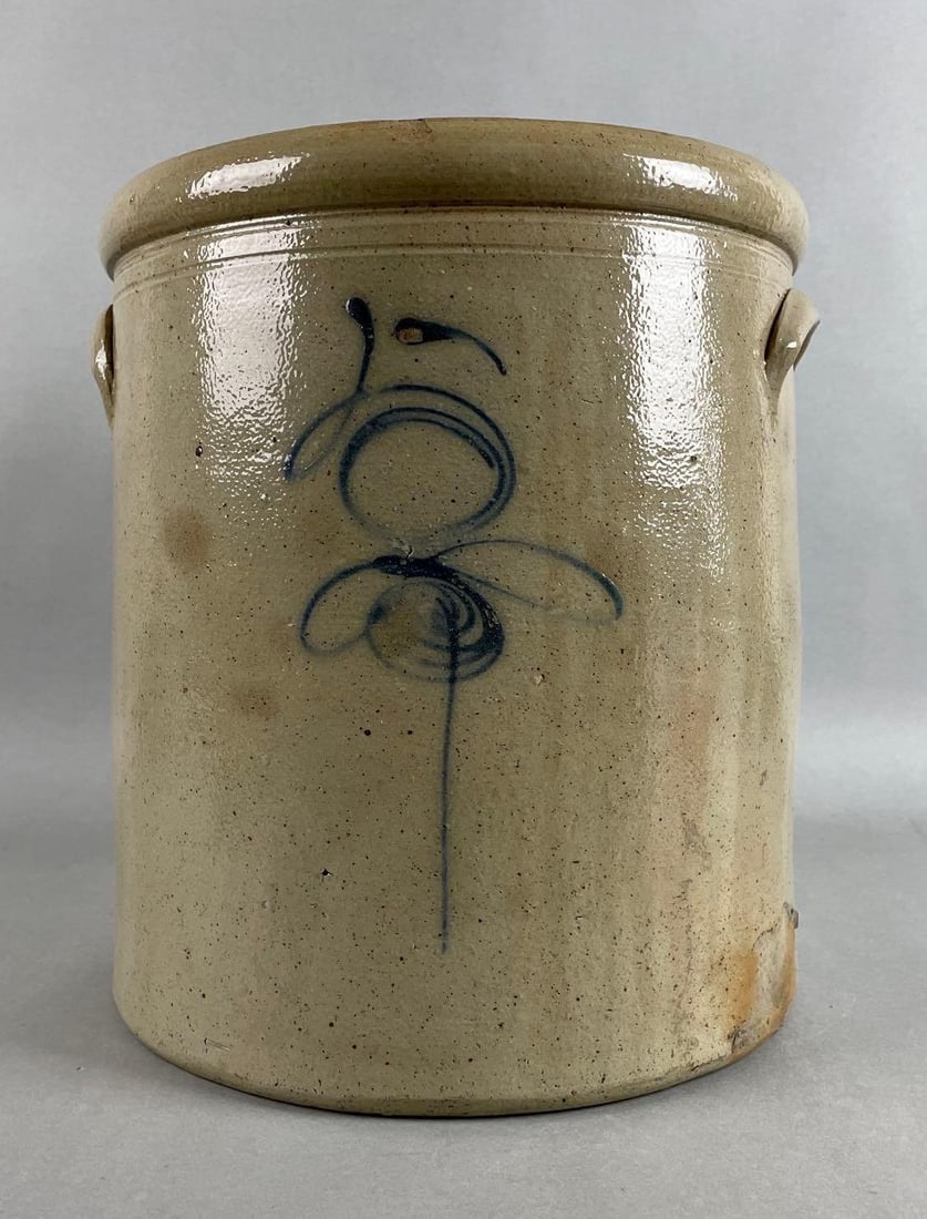 Red Wing Stoneware 5 Gallon Crock with Cobalt Bee Sting: Turkey dropping on side, measures 13 x 11 1/2 inches