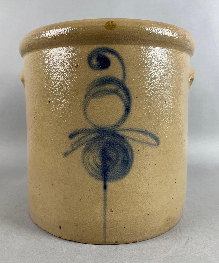 Red Wing Stoneware 3 Gallon Crock with Cobalt Bee Sting (1 of 7)