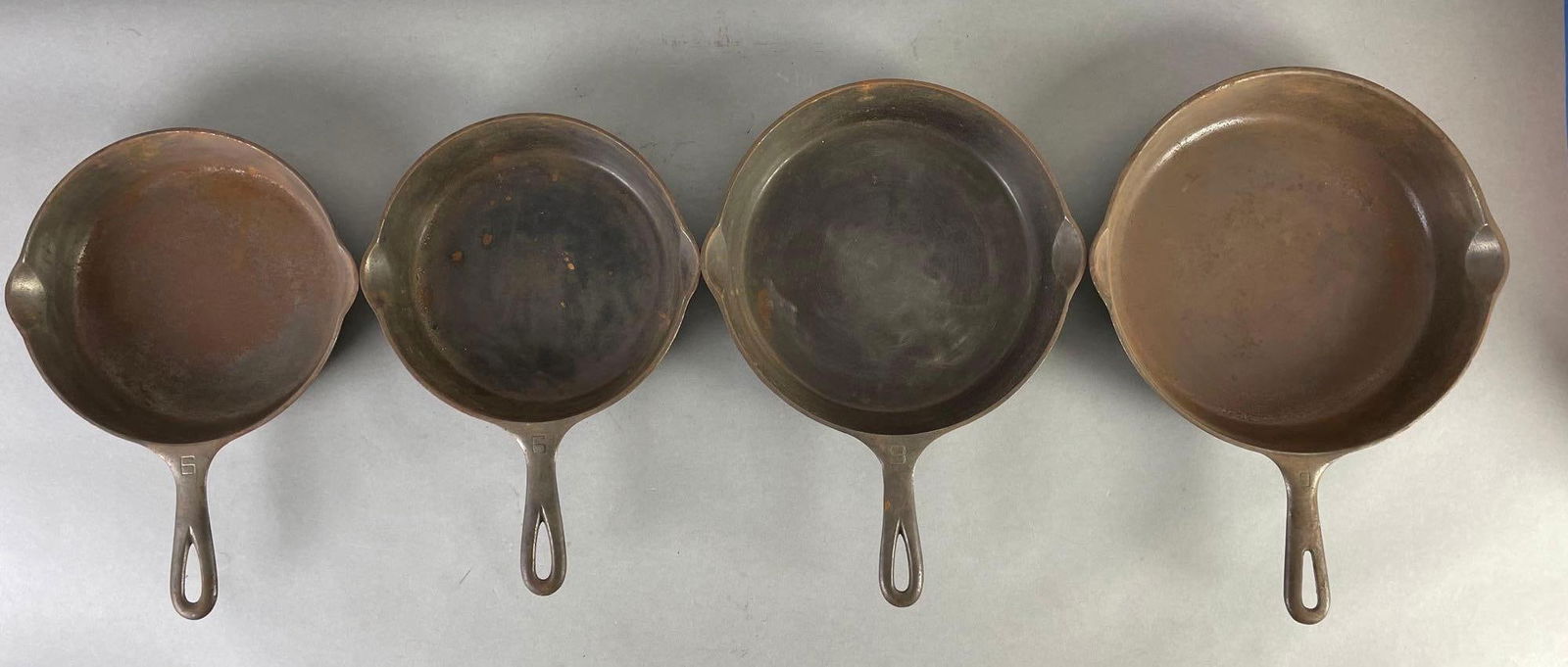 Group of Griswold Cast Iron Skillets (1 of 5)