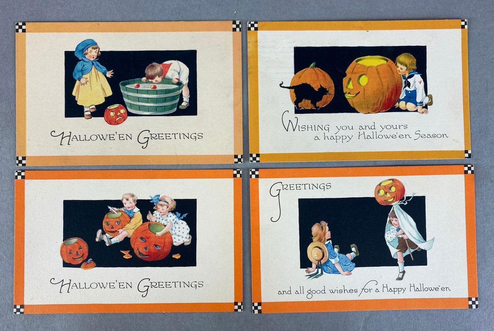 Postcards - 4 Gibson Halloween (1 of 2)