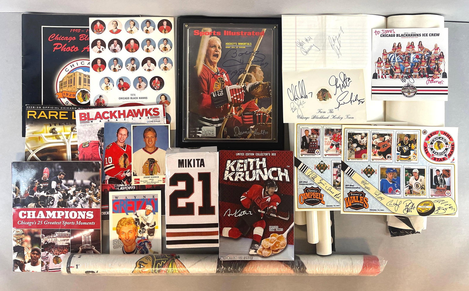 Chicago Blackhawks Memorabilia with Bobby Hull, Dennis Hull, Chris Chelios Signatures and More (1 of 10)