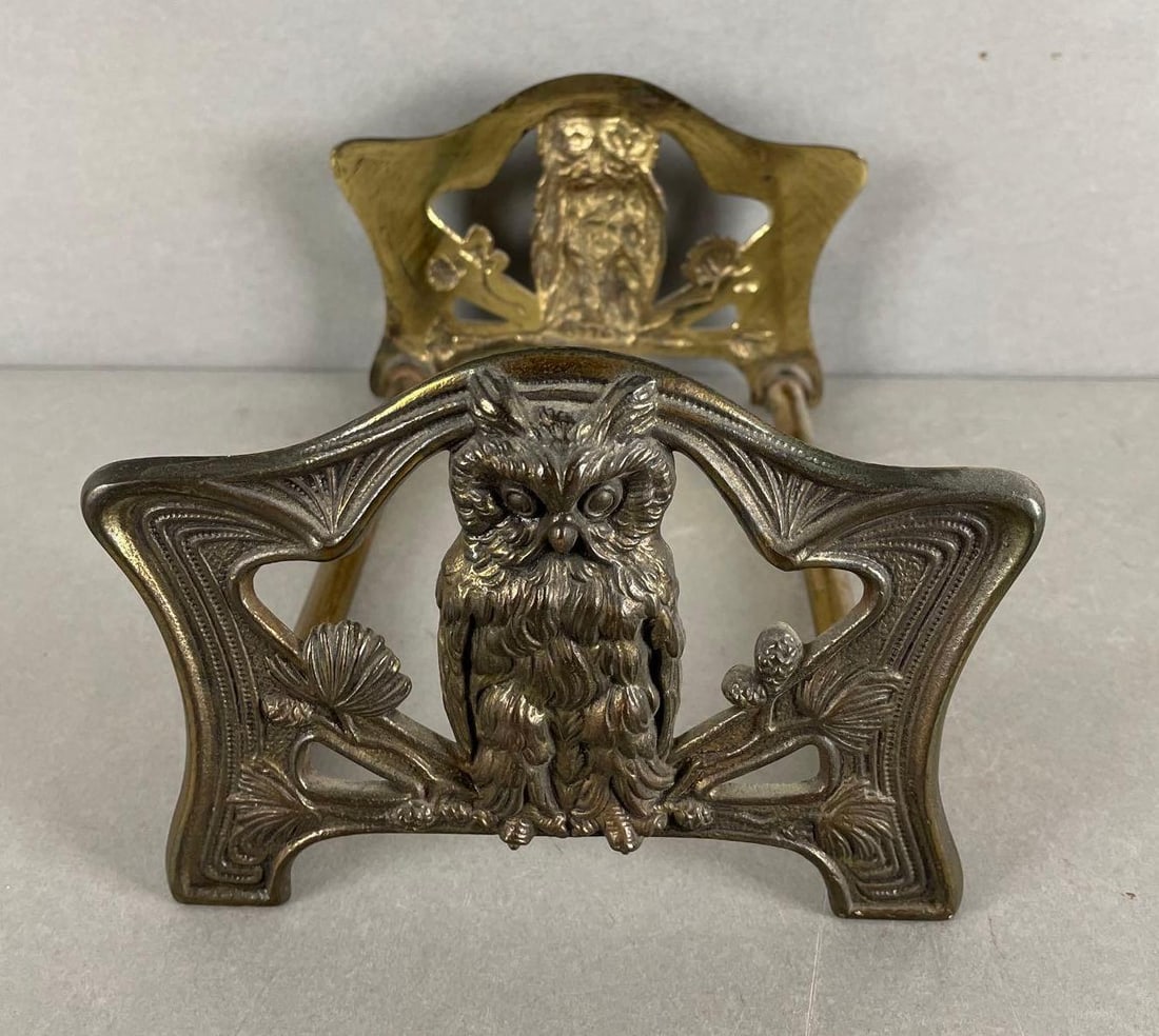 Brass Owl Expandable Bookends (1 of 3)