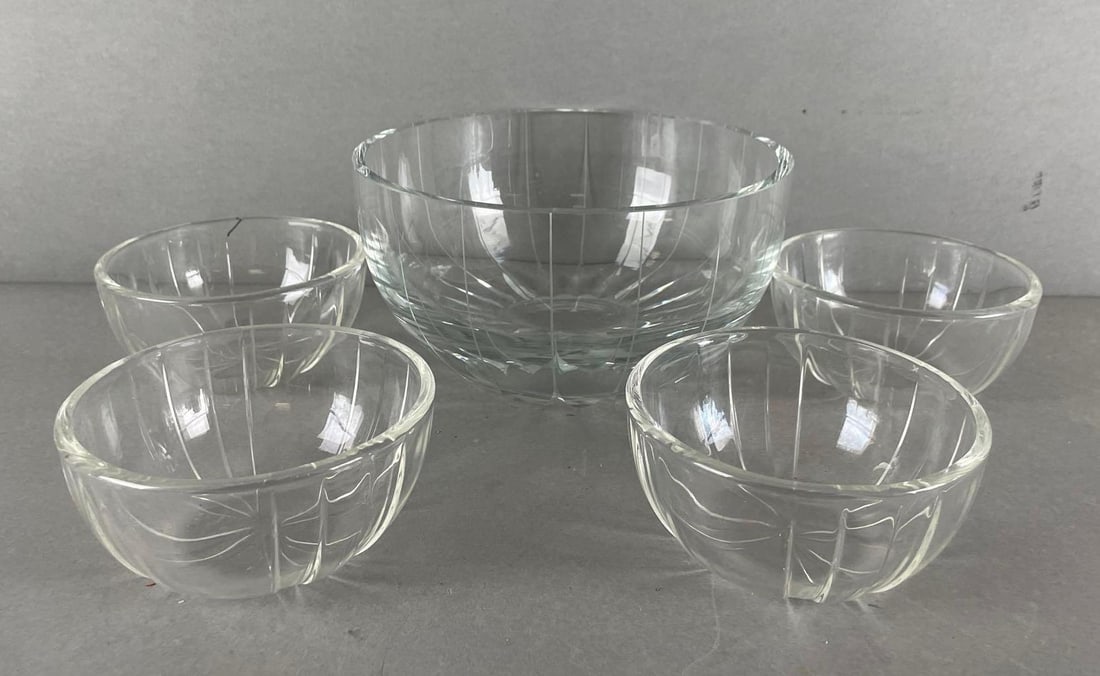Group of Stroback Glass Bowls: Largest measures 4 1/2 x 8 1/4 inches