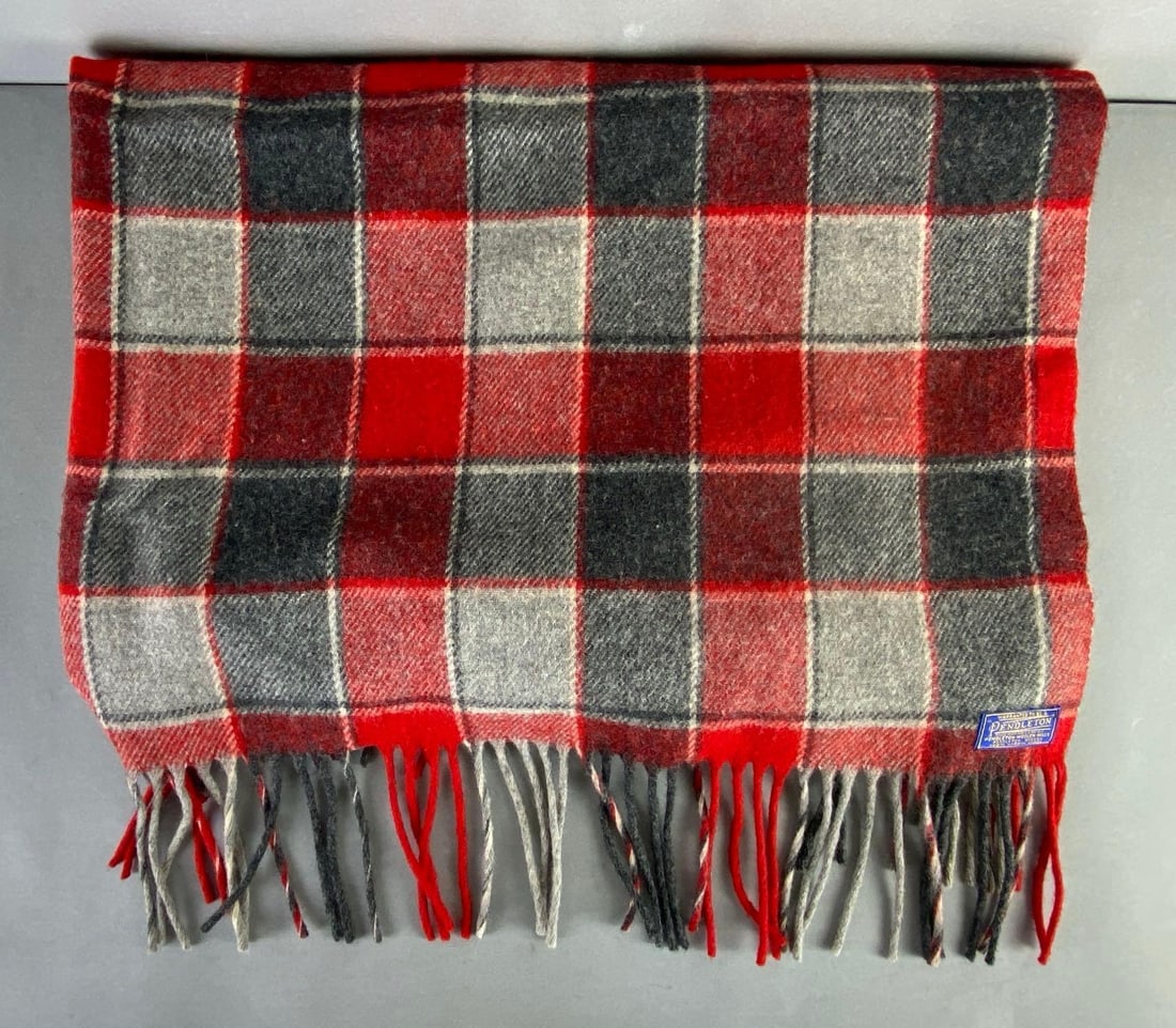 Pendleton Wool Buffalo Plaid Blanket (1 of 4)
