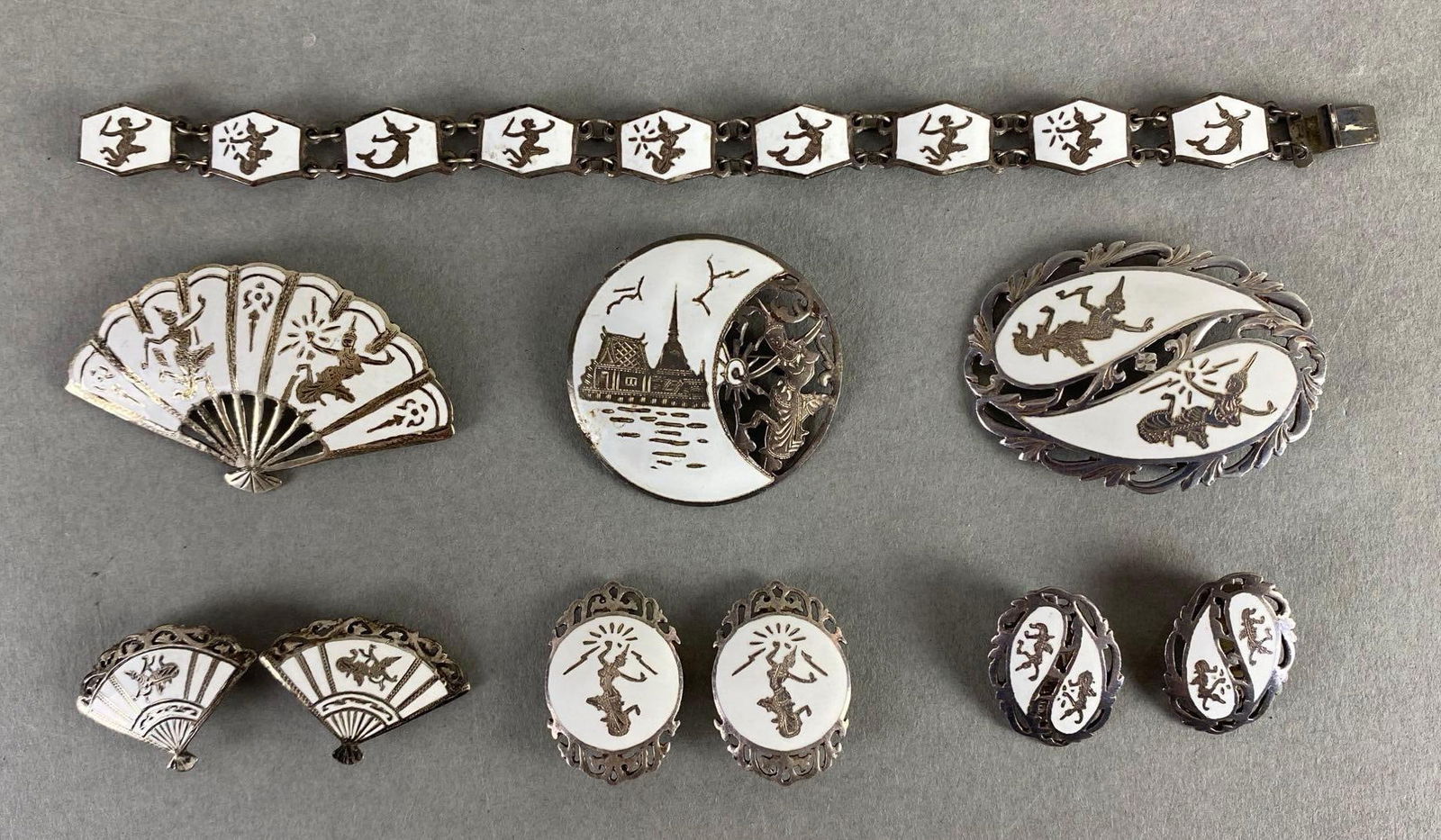 Group of Sterling Silver Siam Jewelry Items (1 of 3)