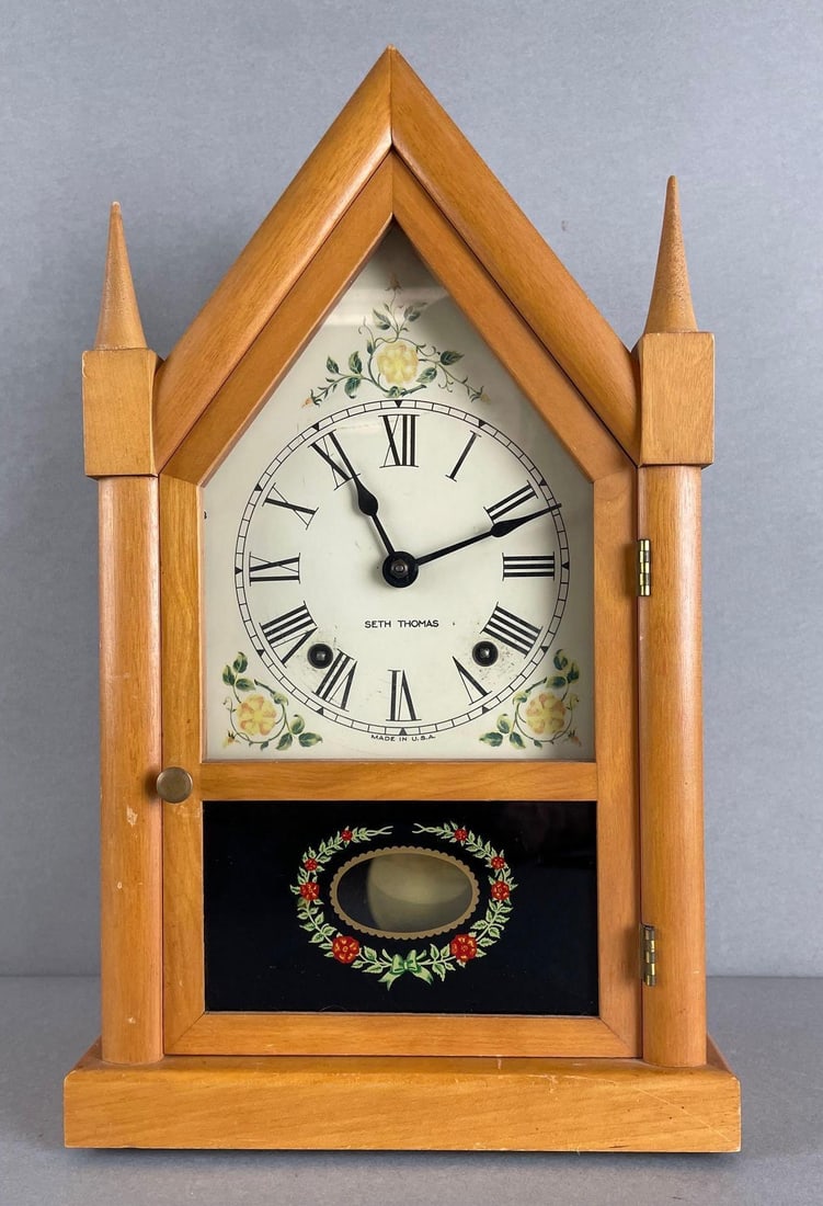 Seth Thomas Wood Steeple Clock (1 of 5)