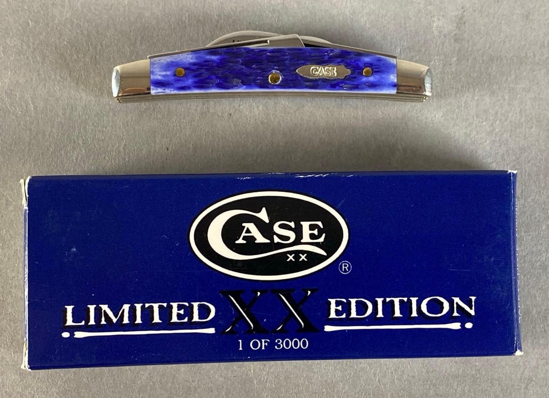 Case XX Limited Edition Ultra Violet Pocket Knife (1 of 5)