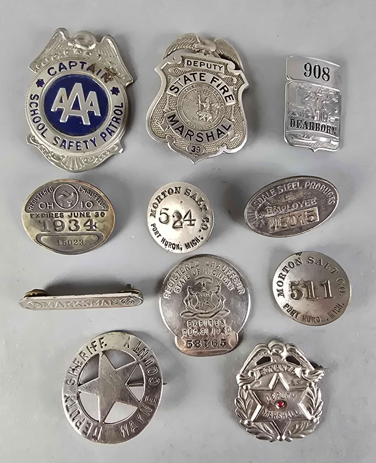 Group of 11 Assorted Badges and Pins (1 of 3)