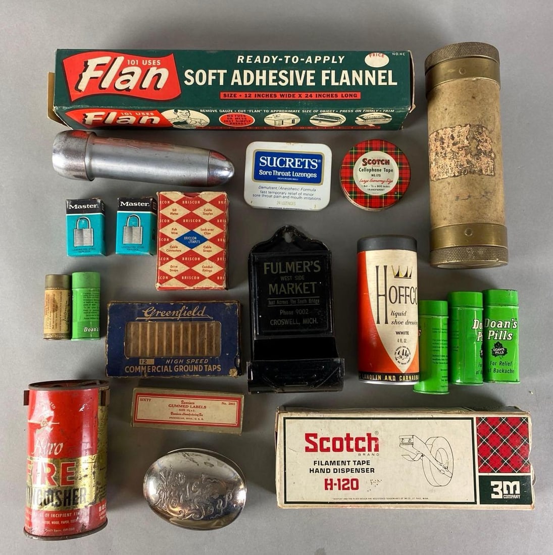 Group of Assorted Vintage Items (1 of 3)