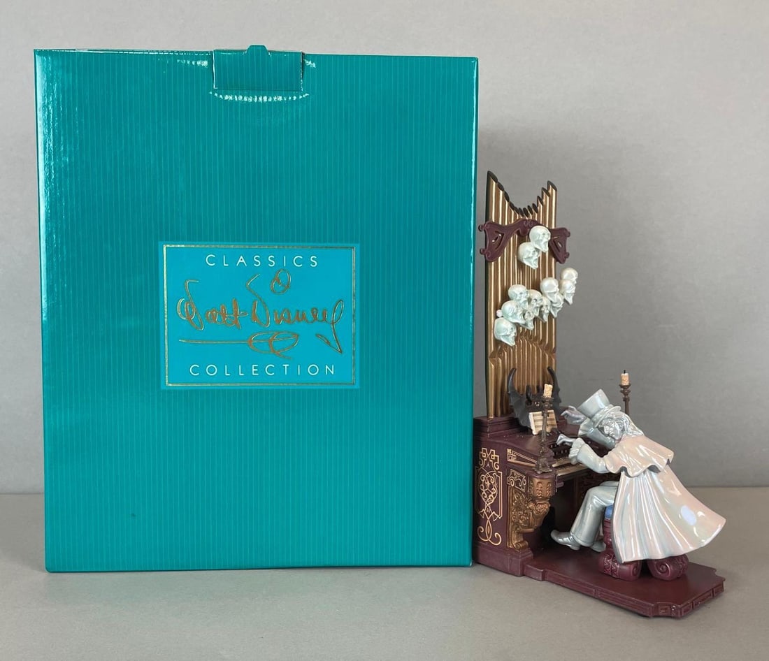 Limited Edition Disney Classics Collection Haunted Mansion Organ Player Figurine (1 of 8)