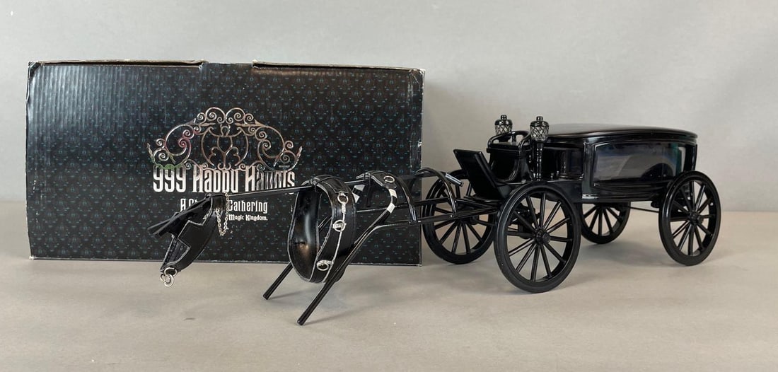 2004 Limited Edition Disney Haunted Mansion Hearse with Wristwatch (1 of 5)