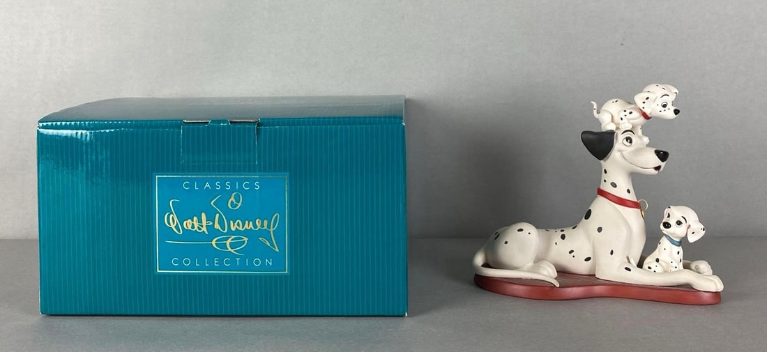 Disney 101 Dalmatians Proud Pongo Porcelain Figurine (1 of 6)